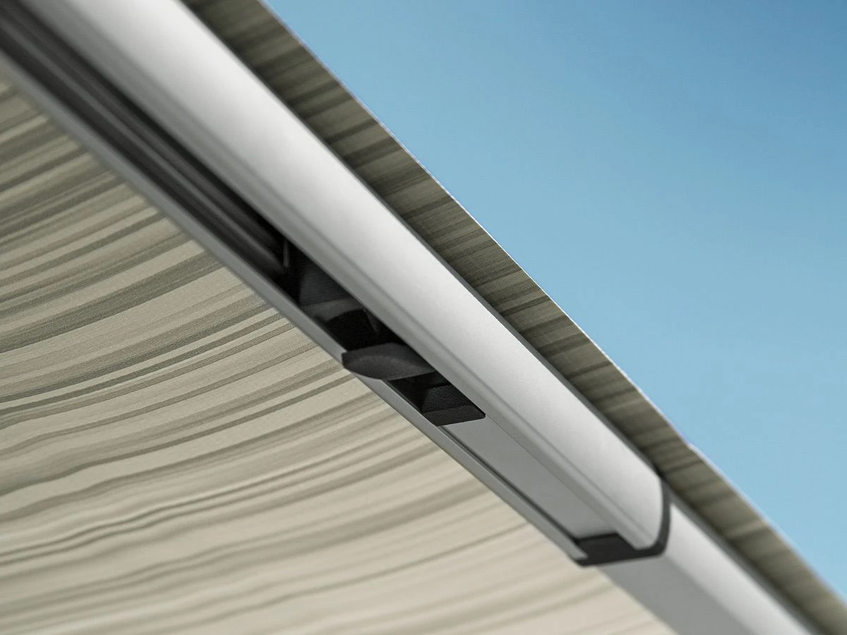 Thule Omnistor 1200 450 Mystic Grey Sackmarkise 6 Thule Omnistor 1200 450 Mystic Grey Sackmarkise – Bild 4