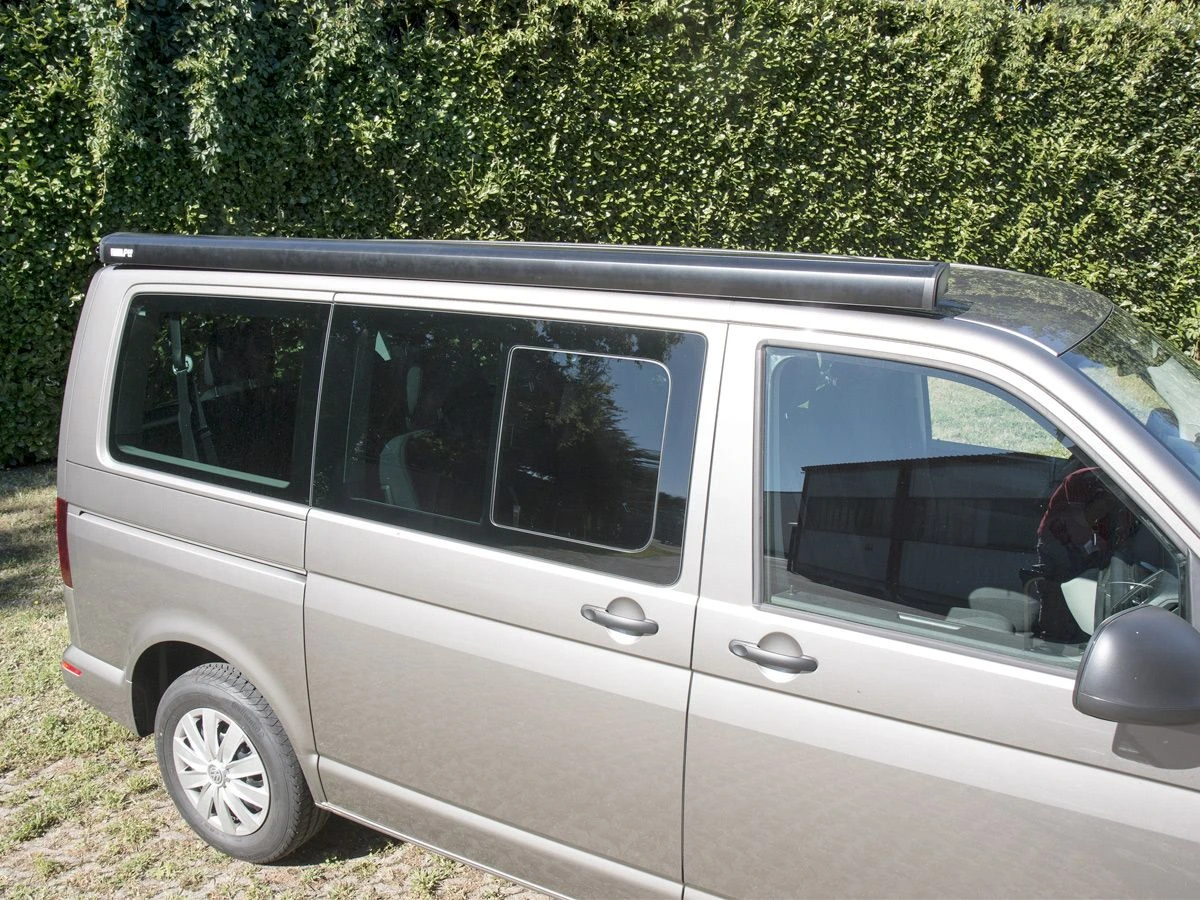 Fiamma F40Van Deep Black Kassettenmarkise 9 Fiamma F40Van Deep Black Kassettenmarkise – Bild 7